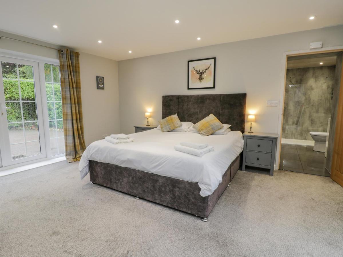 The Manor House Villa Scarborough Exterior photo